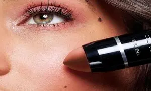5 رژگونه استیکی با رنگ شاد مناسب بهار و تابستان