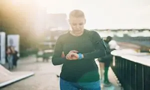 5 ساعت هوشمند اسپورت برای علاقه مندان به ورزش + قیمت