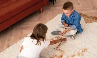 چگونه فرش مناسب برای اتاق خواب کودک بخریم؟