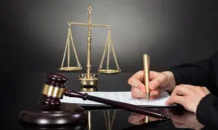 دریافت مشاوره وکیل در چه زمانی ضروری است؟
