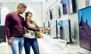 با 20 میلیون کدام تلویزیون 50 اینچی را بخریم؟/ معرفی 5 مدل پرفروش
