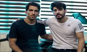 شغل پدر و برادر وحید امیری چیست؟ / کاپیتان پرسپولیس در مقابل برادرش