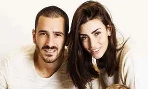 استایل خاص کاپیتان تیم ملی ایتالیا و همسرش سوژه عکاسان شد