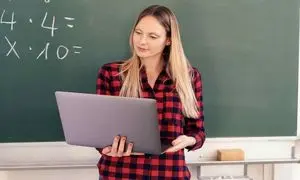 بهترین لپ تاپ لنوو برای تدریس آنلاین