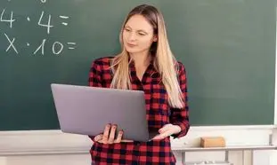 بهترین لپ تاپ لنوو برای تدریس آنلاین