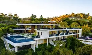 آشنایی با زیر و بم استار ریزورت ؛ گران‌ ترین ویلای لاکچری در لس آنجلس