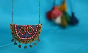 بورس خرید صنایع دستی در تهران کجاست؟