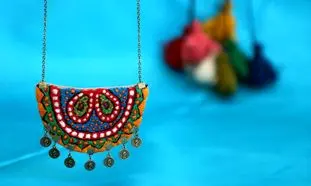 بورس خرید صنایع دستی در تهران کجاست؟