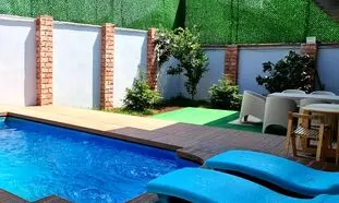 قیمت اجاره یک شب ویلای استخردار در کردان کرج چند؟