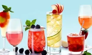 5 نوشیدنی خوشمزه و مفید برای روزهای گرم + طرز تهیه