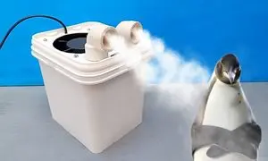 چگونه با یک سطل پلاستیکی کولر آبی درست کنیم؟ (ویدیو)