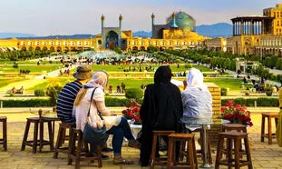 چرا به اصفهان، نصف جهان می‌گویند؟