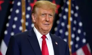 تصویر عجیبی از دونالد ترامپ وحشت زده بعد از ترور