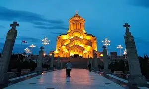 ارزانترین تور تفلیس برای مرداد 1403 + هزینه