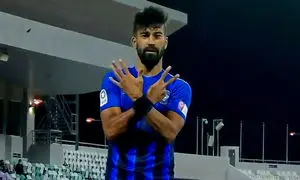 یک پرسپولیسی به استقلال پیوست