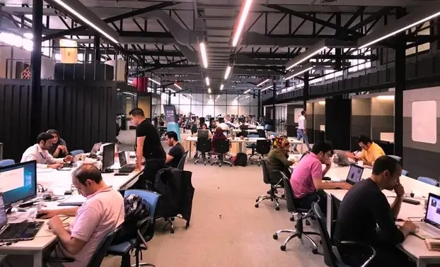 قطعی برق در فضای کار اشتراکی کارخانه نوآوری