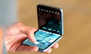 اولین آیفون تاشو اپل در سال 2026 روانه بازار می شود