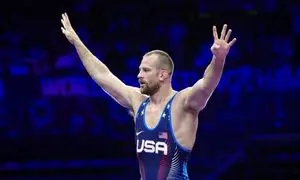 قرارداد نجومی دیوید تیلور فاش شد