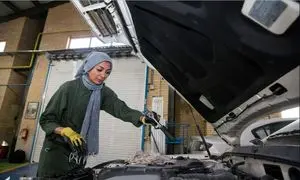 چرا خانم ها باید مکانیک خودرو بدانند؟ + معرفی آموزشگاه