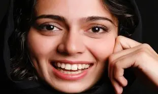 عکس عاشقانه پگاه آهنگرانی و علی عظیمی در کلابی در آمریکا
