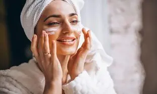 بهترین ضد آفتاب مناسب پوست چرب چه خصوصیاتی دارد؟