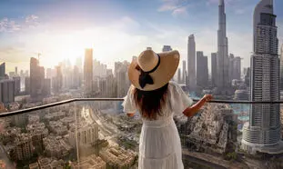 آشنایی با قوانین حجاب و پوشش زنان در دبی