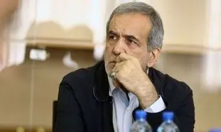 هشدار یک فعال سیاسی به پزشکیان / مراقب اطلاعاتی های نفوذی باشید