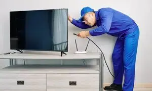 برای تعمیر تلویزیون آب خورده چه باید کرد؟
