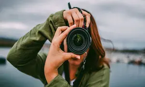 استخدام عکاس در تهران با حقوق بالای 20 میلیون تومان
