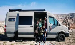 نحوه انتخاب ون برای سفر