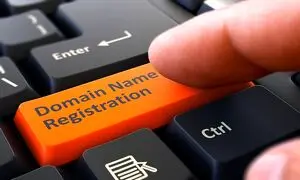 چرا برای خرید دامنه com. و ir. به لیموهاست مراجعه کنیم؟