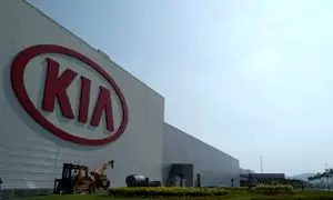 قیمت باور نکردنی این سدان لوکس کره‌ ای اعلام شد