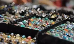 تجربه ای جذاب از خرید سوغاتی در تور کربلا از همدان
