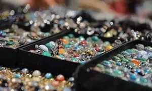تجربه ای جذاب از خرید سوغاتی در تور کربلا از همدان