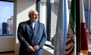 حملات بی وقفه دهباشی علیه ظریف