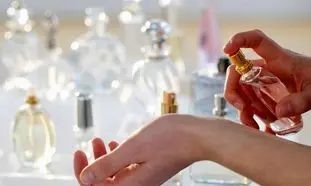 5 عطر زنانه خنک مناسب دورهمی های تابستانه + قیمت