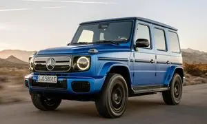 تبلیغ جالب و بامزه شاسی بلند جدید مرسدس بنز (ویدیو)