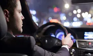 استخدام راننده آقا با حقوق 20 میلیون تومان