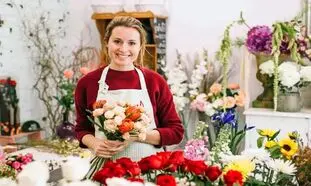 راهنمای خرید گل و گیاه در شیراز ؛ معرفی بهترین فروشگاه‌ها و محصولات