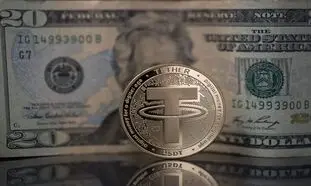 تتر بخریم یا دلار کاغذی؟ سوددهی کدام بیشتر است؟