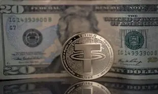 تتر بخریم یا دلار کاغذی؟ سوددهی کدام بیشتر است؟