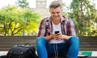 پنج گوشی 10 میلیون تومانی مناسب برای استفاده دانشجویی
