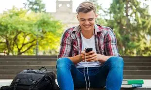 پنج گوشی 10 میلیون تومانی مناسب برای استفاده دانشجویی