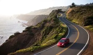 با اجاره ماشین فرصت رانندگی با لوکس‌ترین خودروها را خواهید داشت