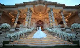 این روزها هزینه عروسی شیک چند میلیارد آب می خورد؟