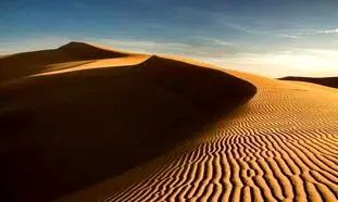 تجربه تفریحات خاص و بازدید از جاذبه های عجیب در تور کویر ابوزید آباد