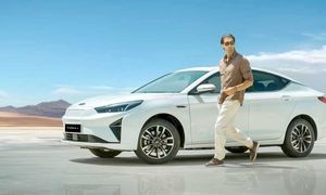مشخصات فنی و ویژگی ‌های خودروKMC EJ7