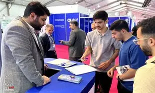 سون ای تی نسل زد را با تاریخ ایران آشنا می کند