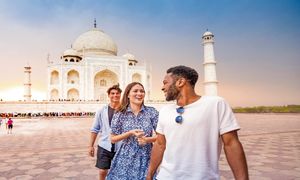 برای جشنواره‌ های رنگی در پاییز به هندوستان سفر کنید