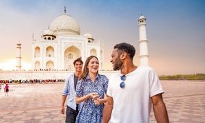 برای جشنواره‌ های رنگی در پاییز به هندوستان سفر کنید